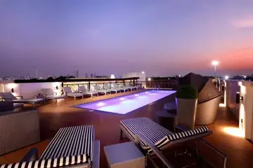 Dachpool 6